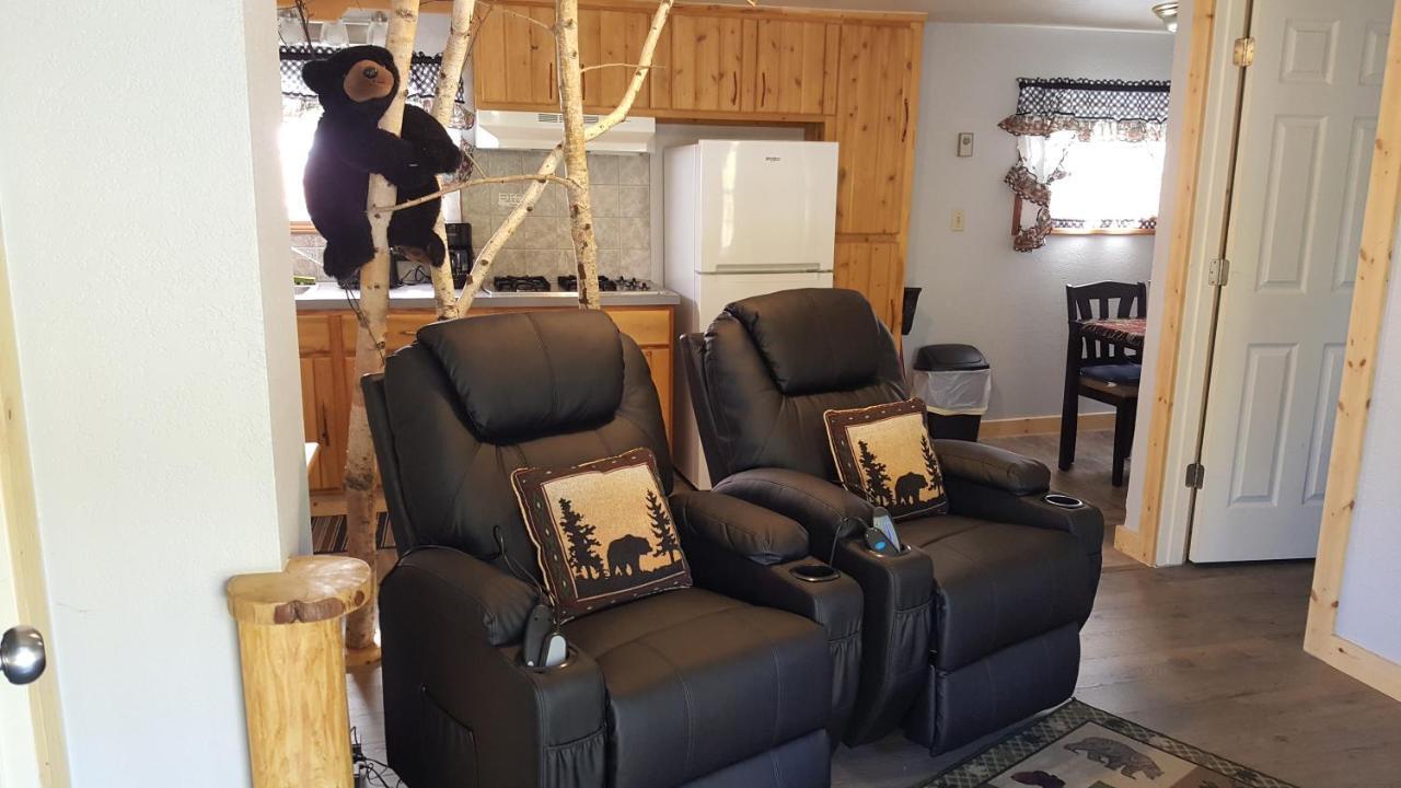 Bear Cove Inn Saint Ignace Buitenkant foto