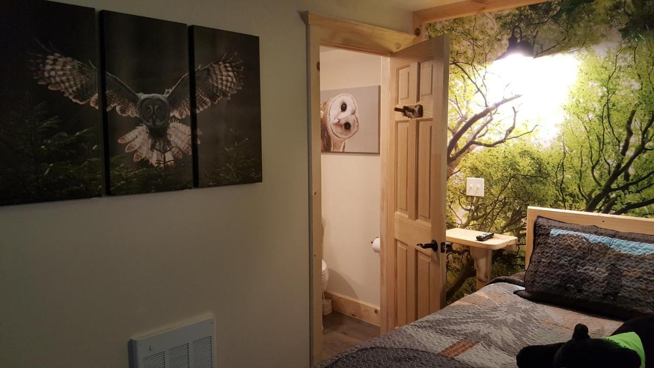 Bear Cove Inn Saint Ignace Buitenkant foto